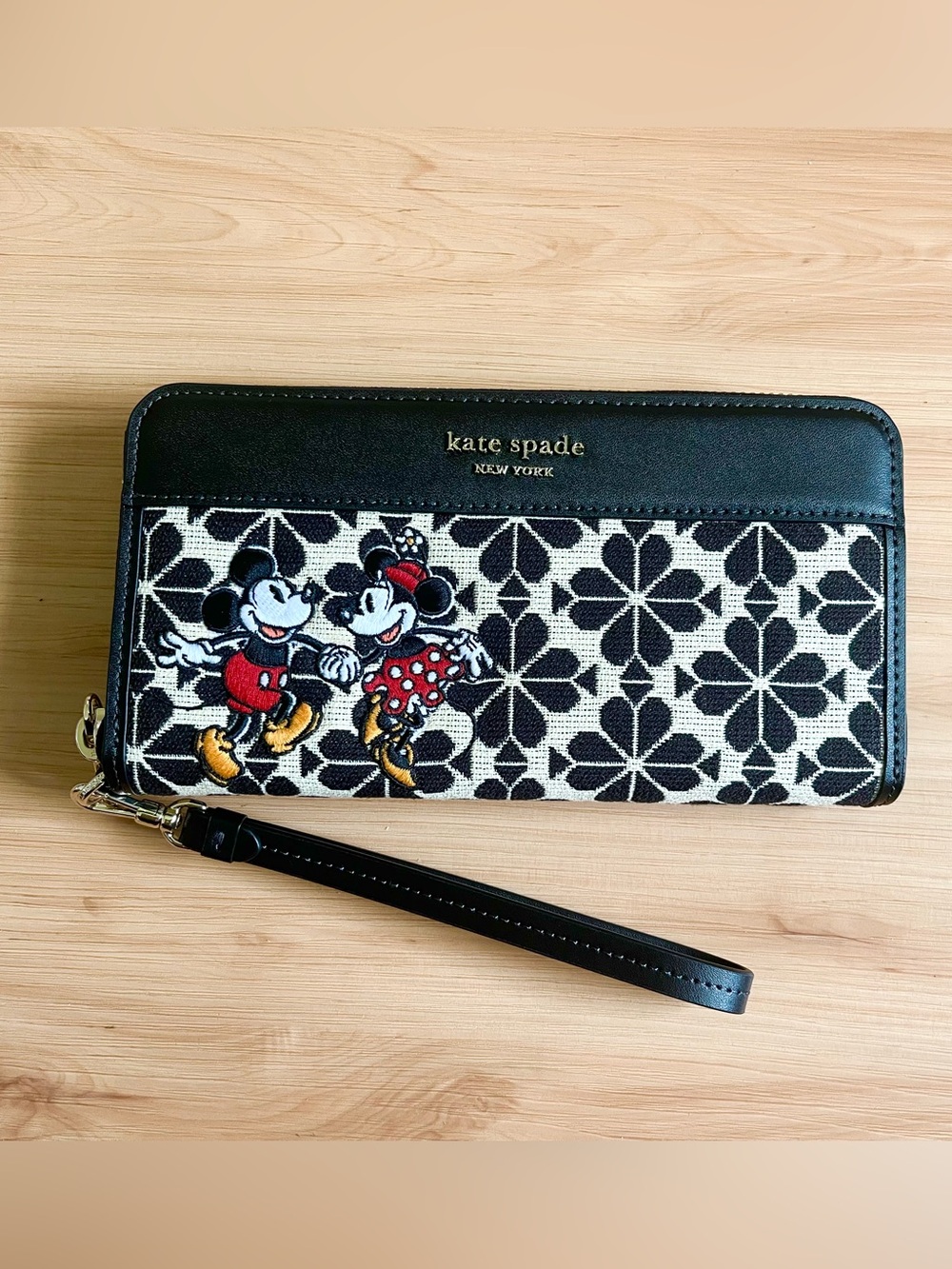Kate Spade DisneyJacquard Spade Flower, Accordion, Zip-Around Wallet #KD082